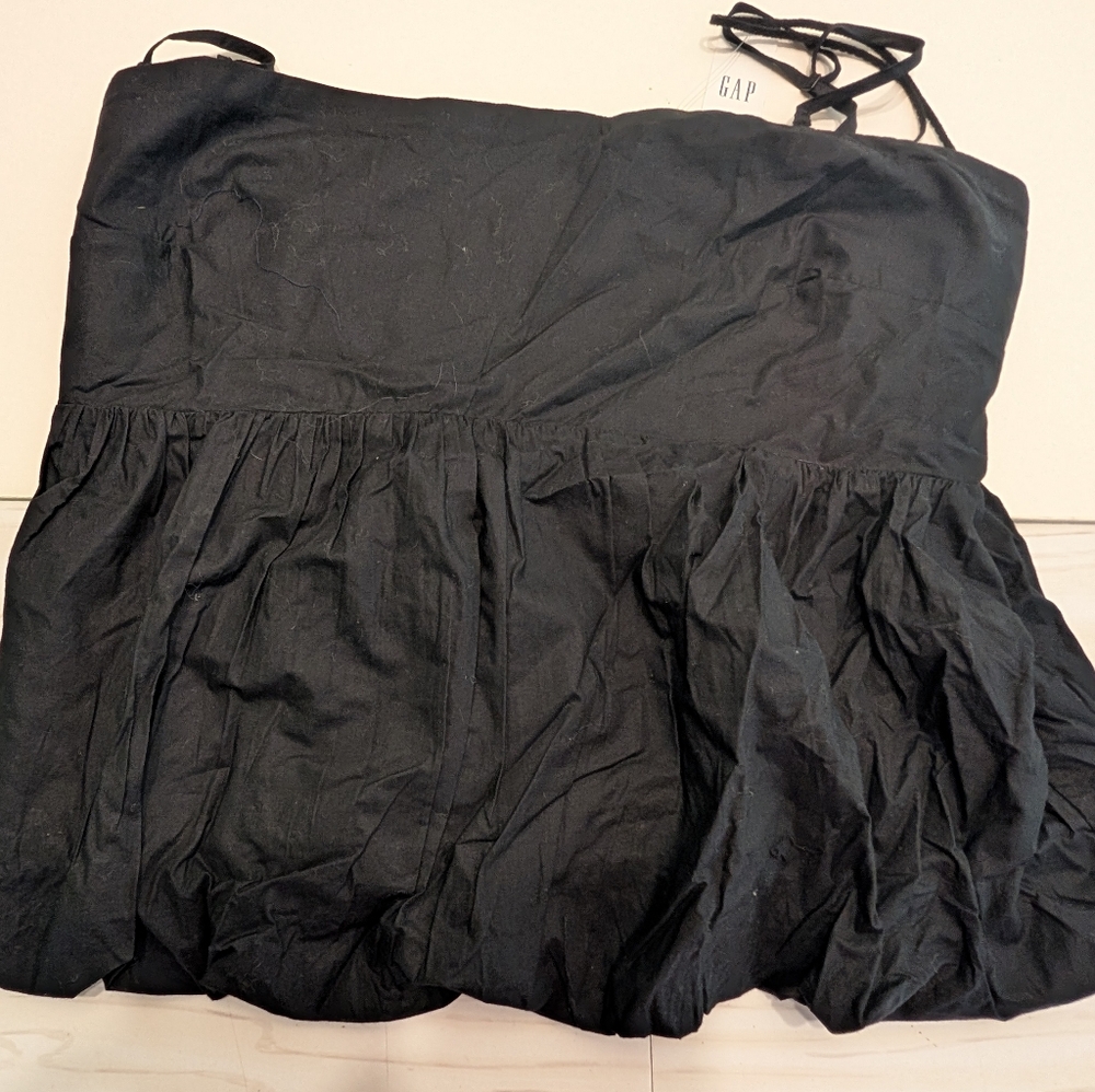 GAP Elegant Black Strapless Top